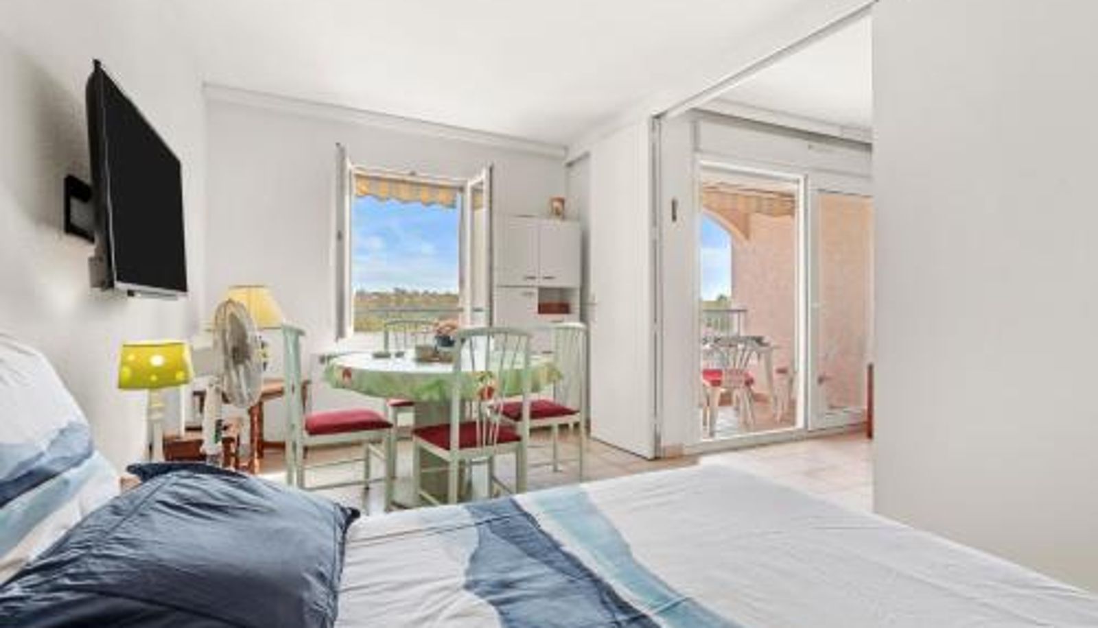 Apartment - Appartement à deux pas de la mer
