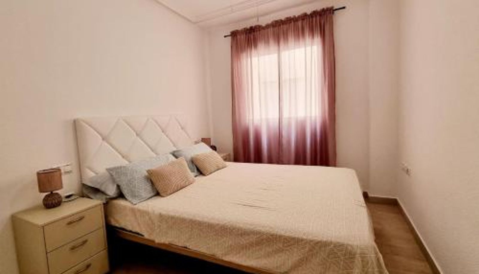 Apartment - Seaside Vacation Apartment