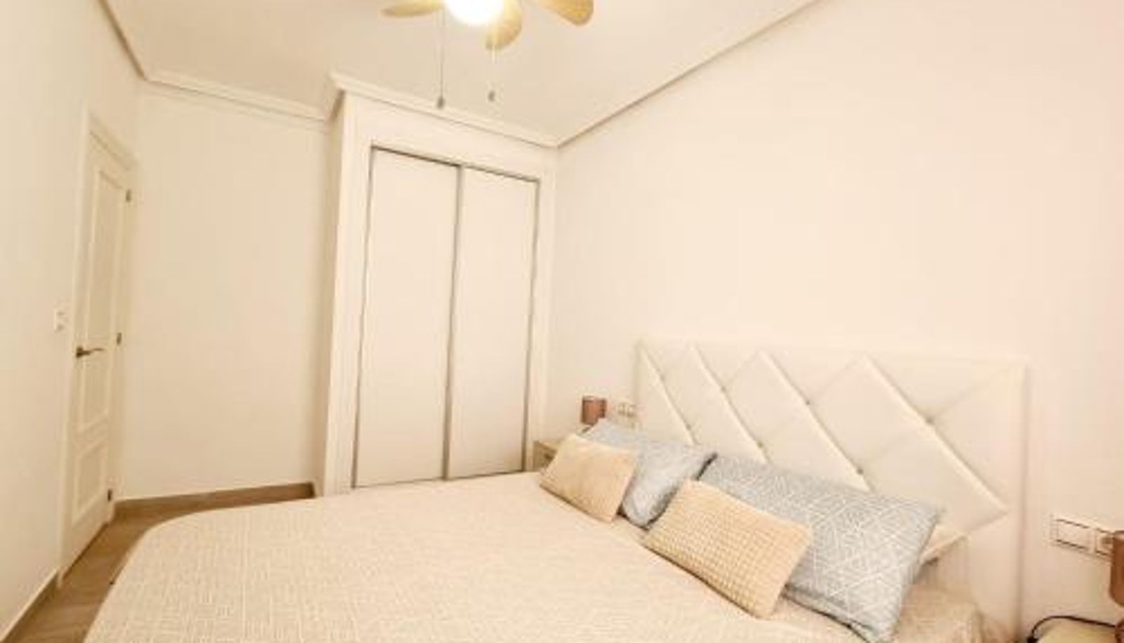 Apartment - Seaside Vacation Apartment