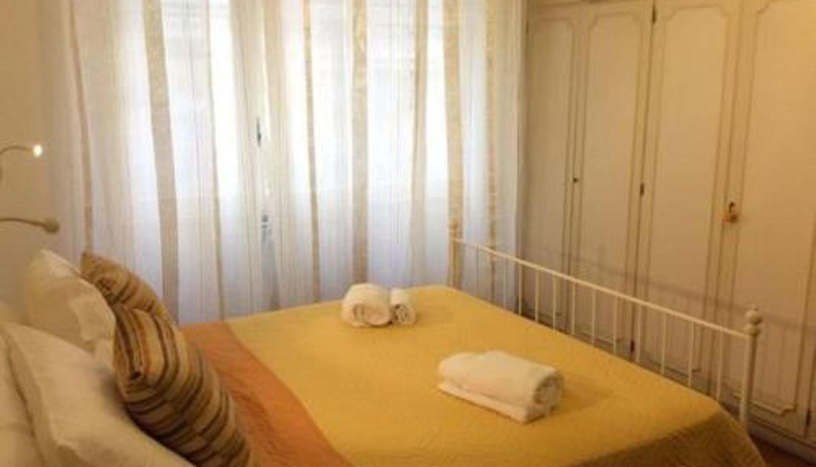 Room - Big Home In Vatican