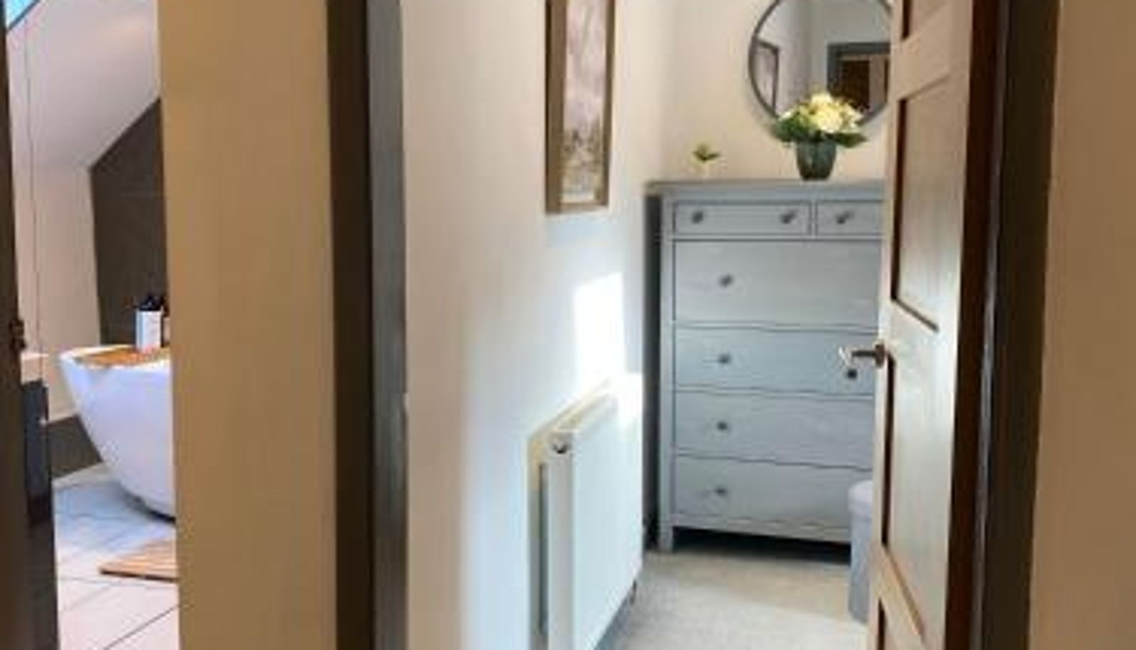 Apartment - Spacious City Centre Property