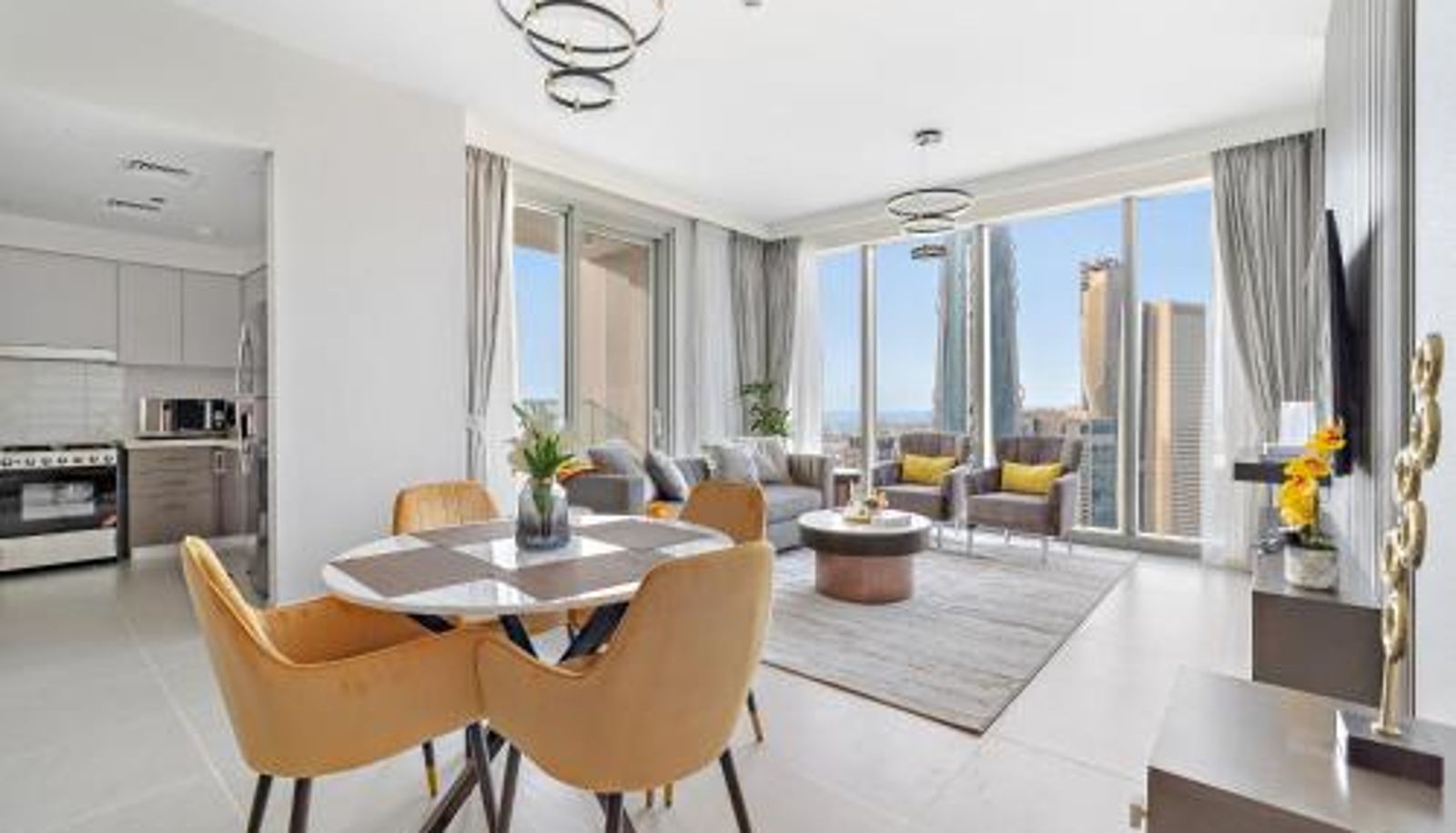 Camera standard - Downtown- 32 Elegant 2BR Apartment in Forte