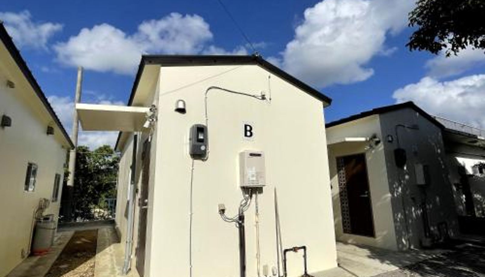 Camera standard - ”Reiwa House” One-Bedroom House