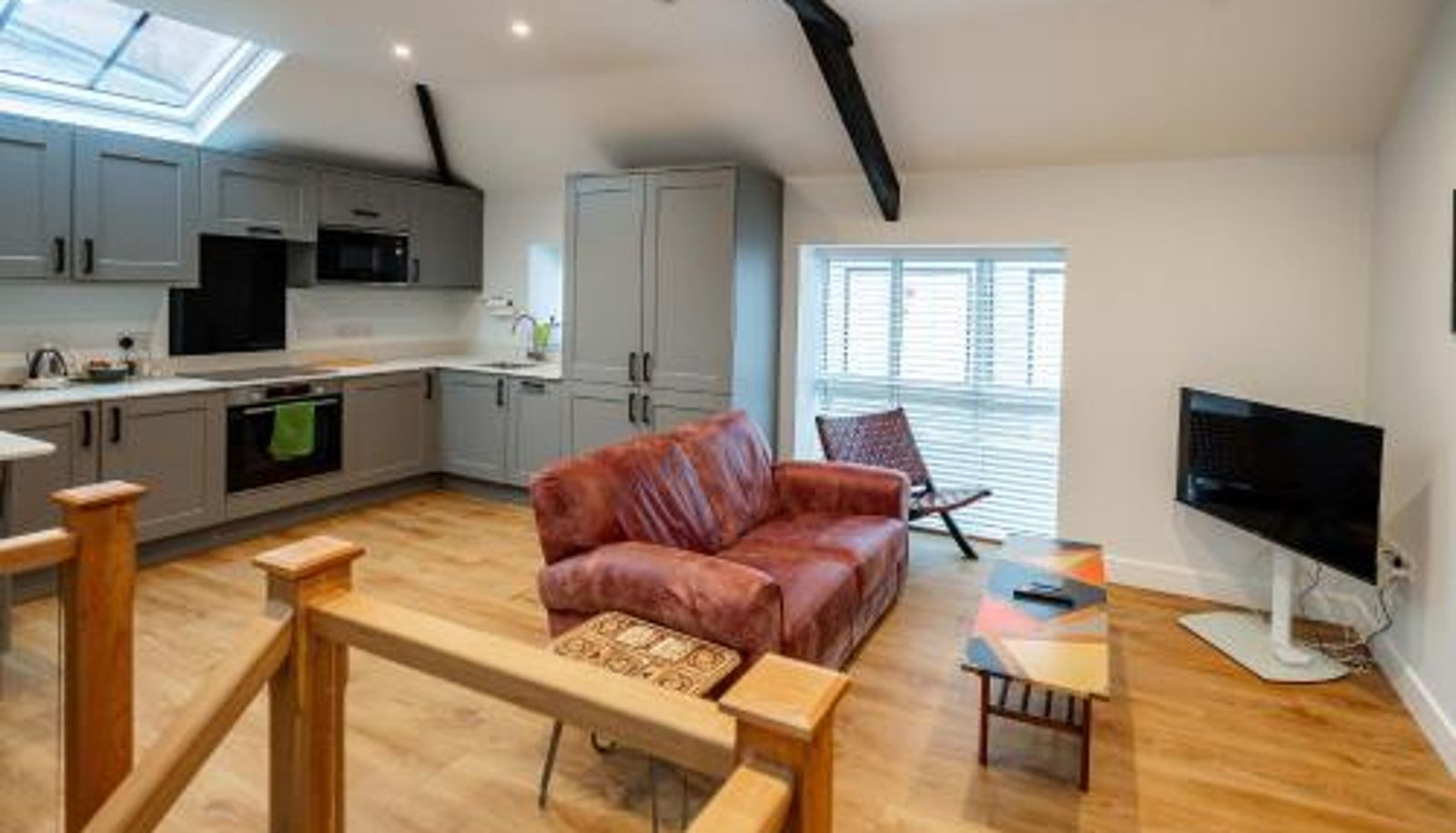 Bar - Town Center Duplex 6