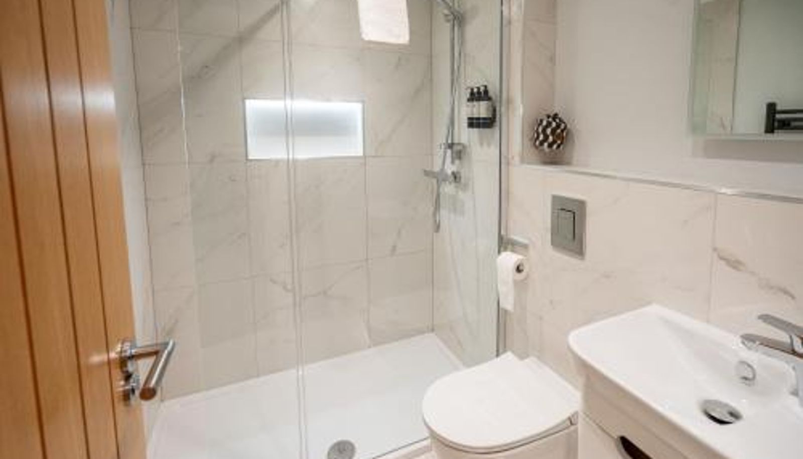 Salle de bain - Town Center Duplex 6