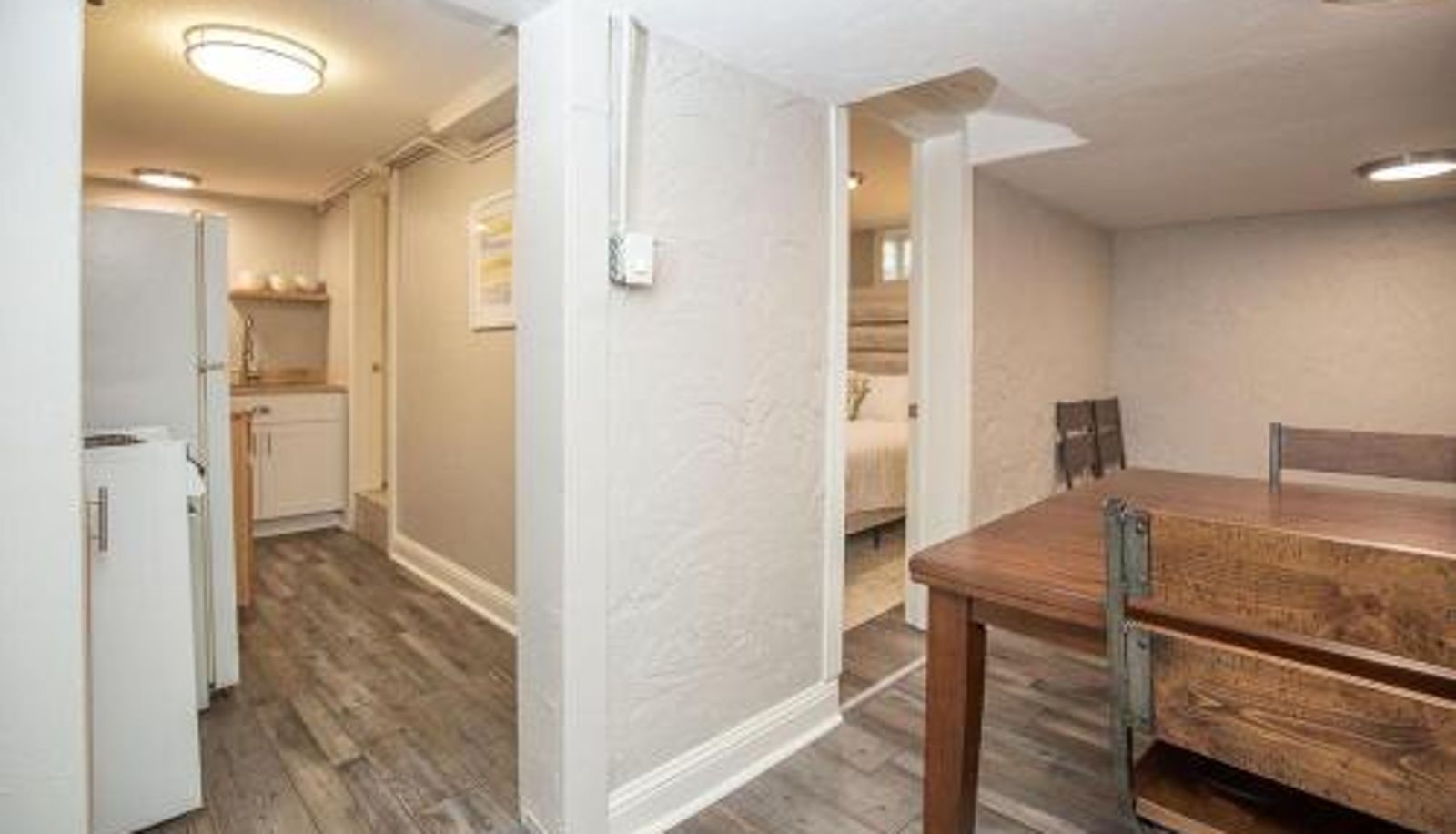 Standard room - Cozy Retreat - Walk to UNC - Free Cruiser Bikes