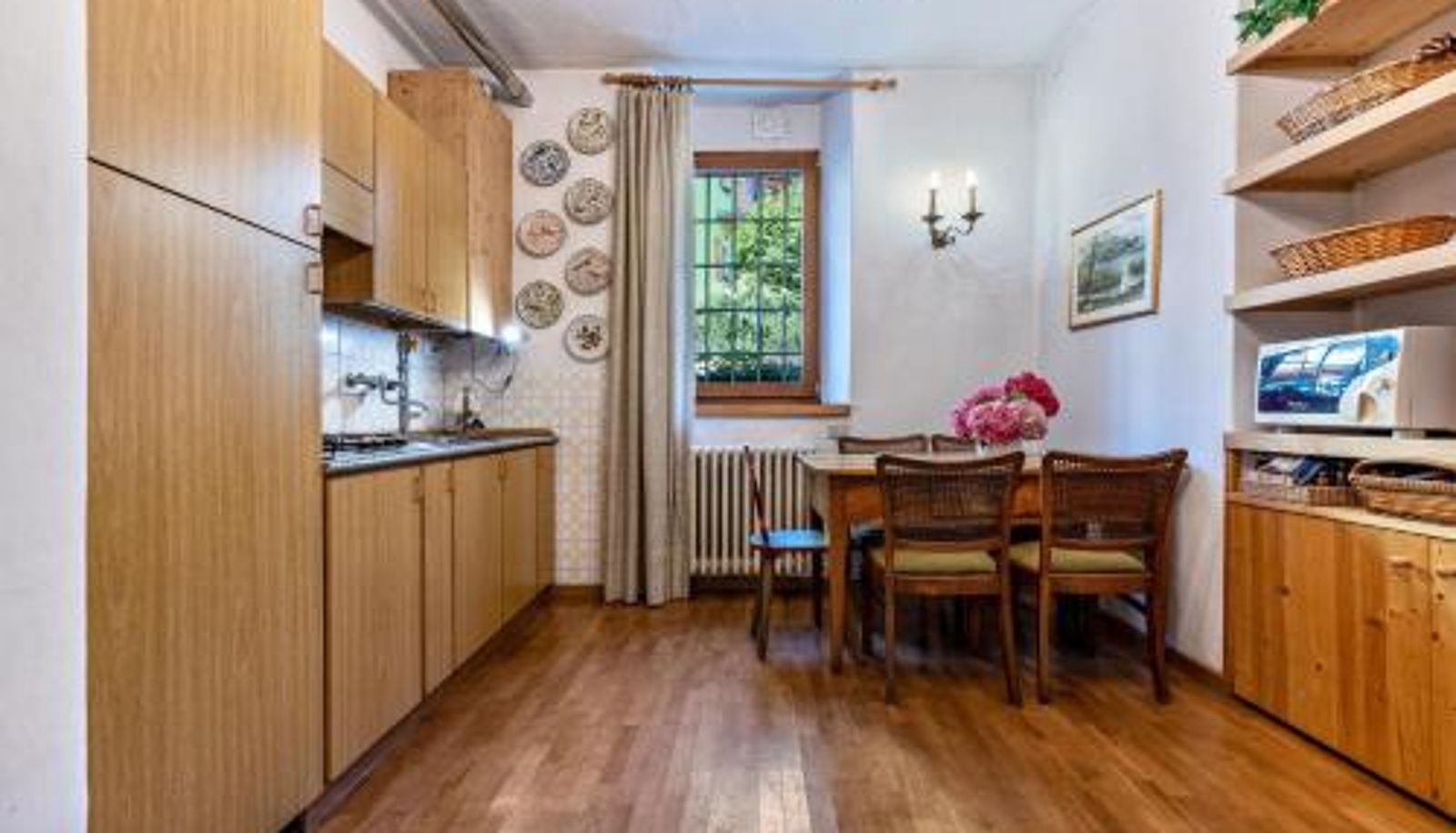 Apartment - Casa nel Borgo Iris