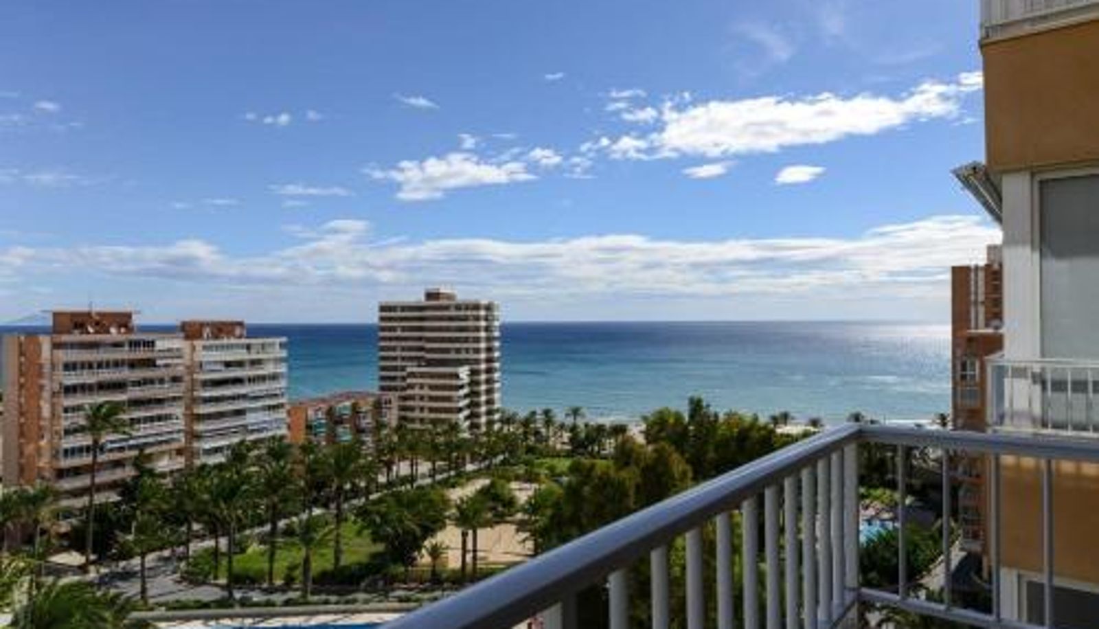 Apartment - located on the 9th floor with amazing sea views and 2 large swimming pools! Apartment Rosalia
