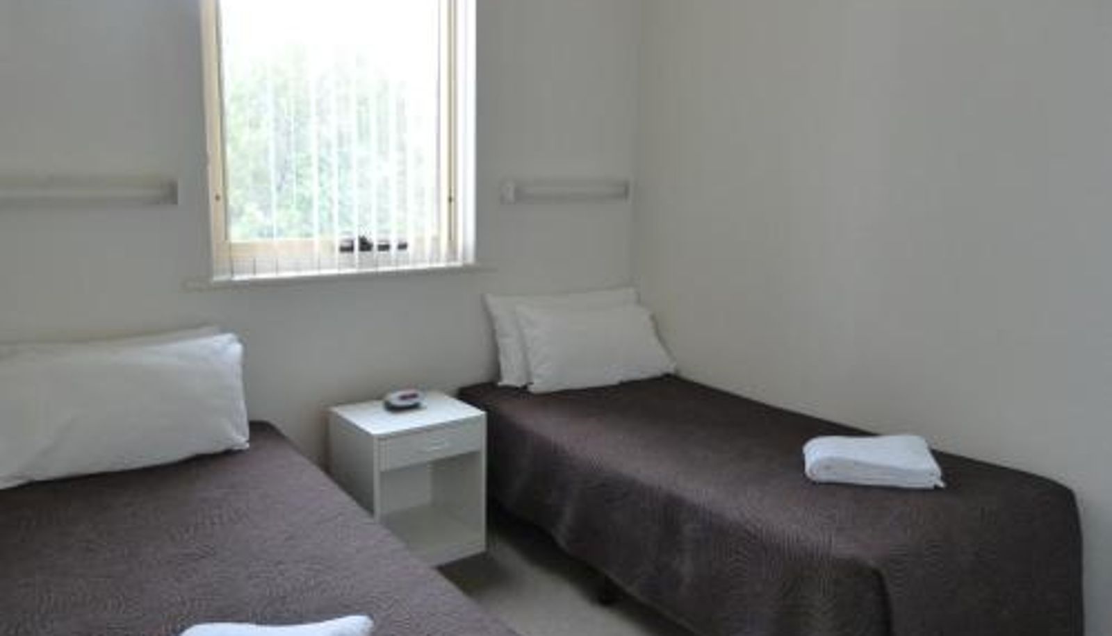 Apartamento - Glenelg Holiday Apartments - Corfu 200 meters to the beach Free Parking