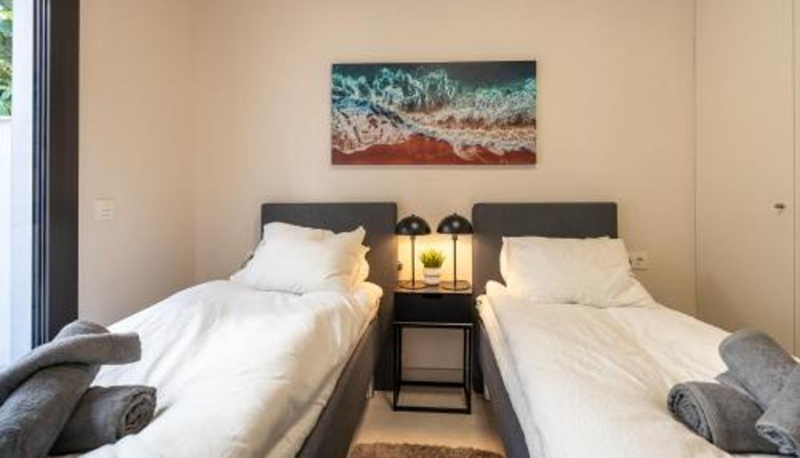 Appartement - Lotus apartment with pool by Costarentals- Ref 240