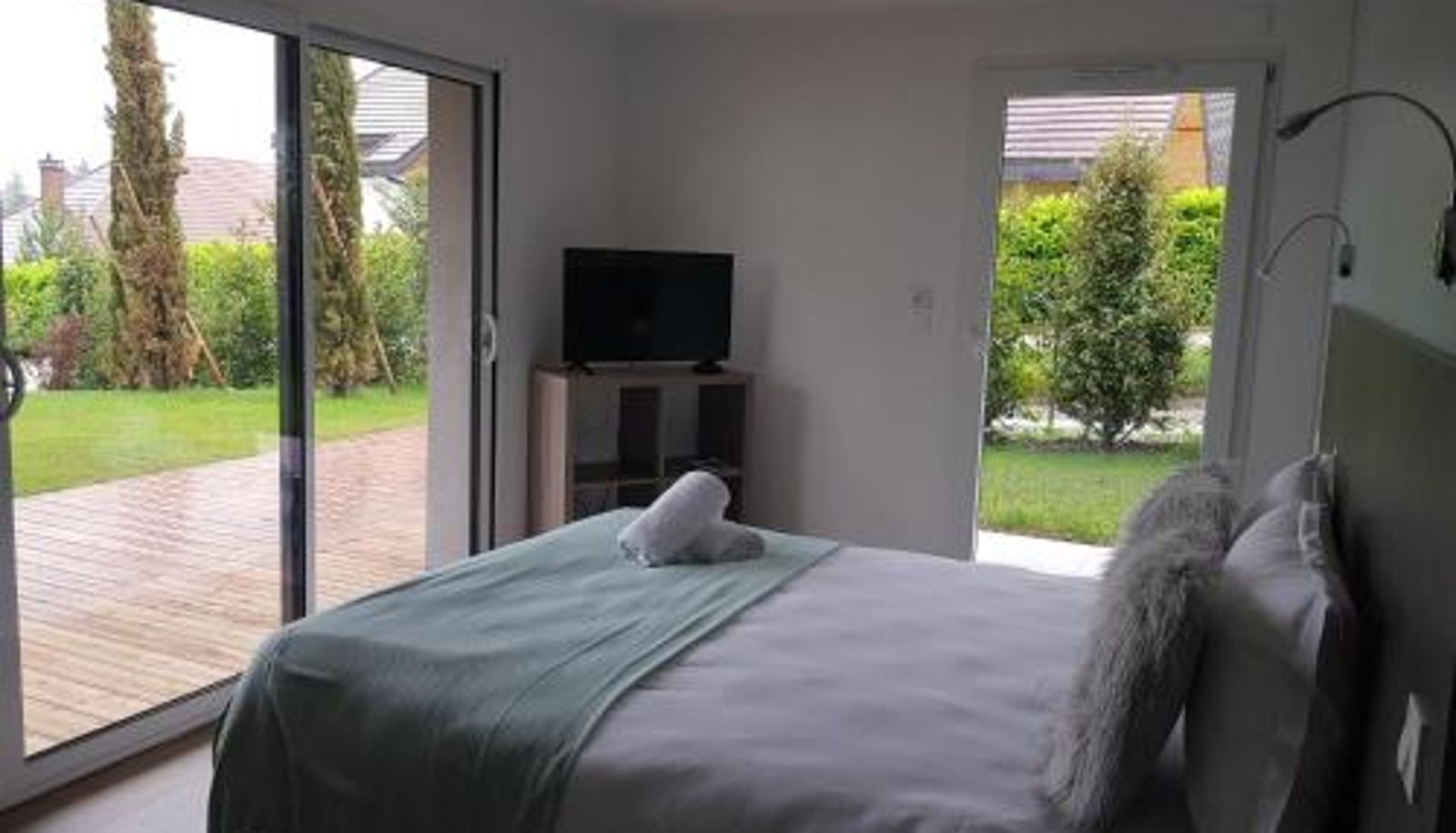 Apartment - Appartement Duplex Jardin