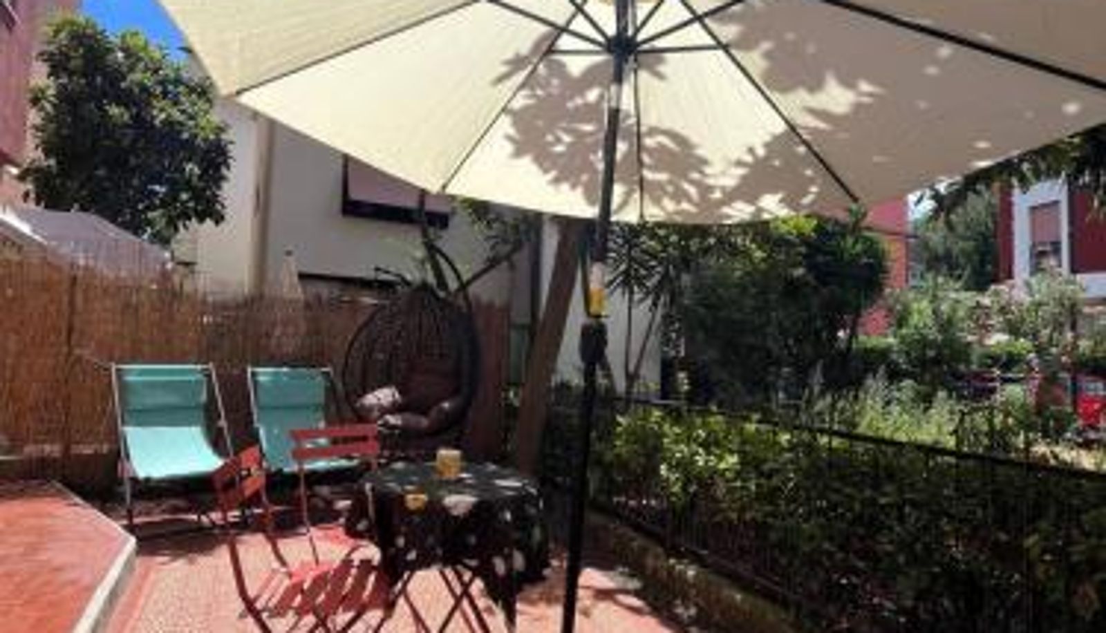 Apartamento - Il Giardino di Ada Ground Floor Studio with AC and Patio