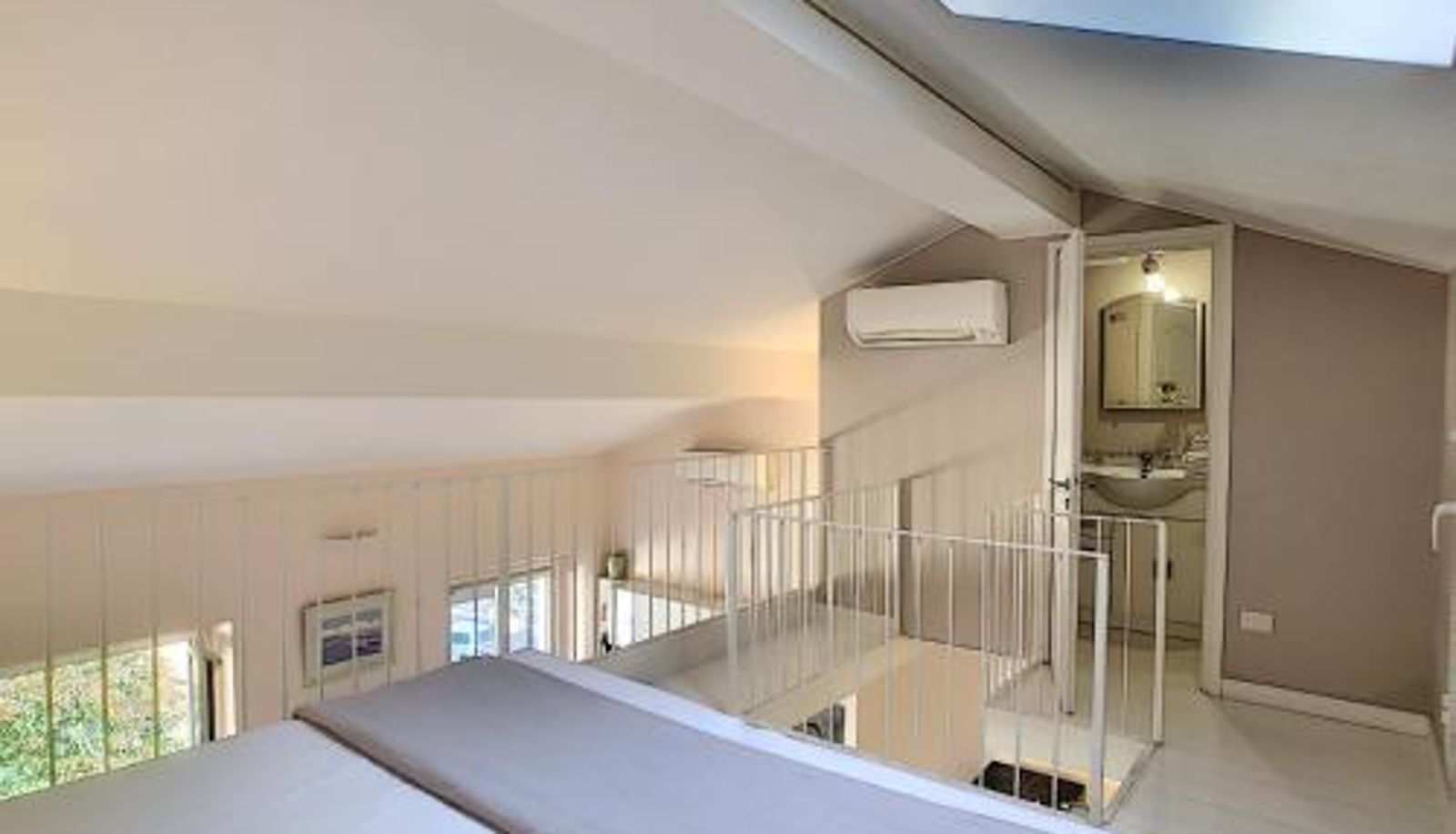 Apartment - Nestor&Jeeves - LE DUPLEX - Central - Very close sea