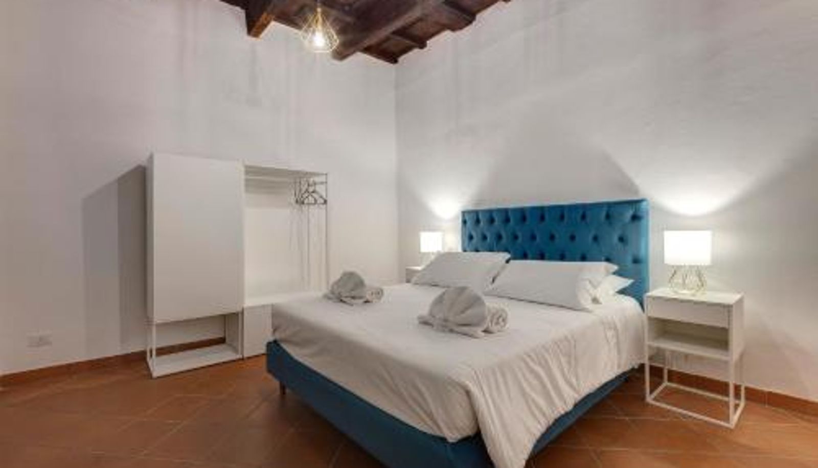 Apartment - Ardiglione Apartment by Mamo Florence