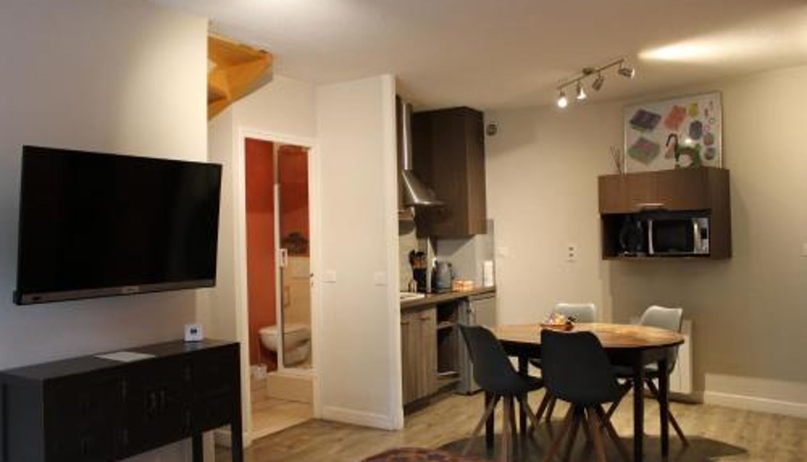Apartment - Oyonnax Bellignat Appart Hotel
