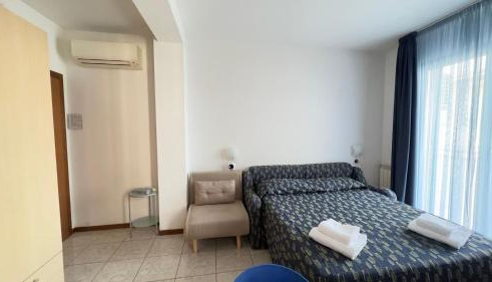 Apartment - Le Due Farfalle by Ca-Sa Check