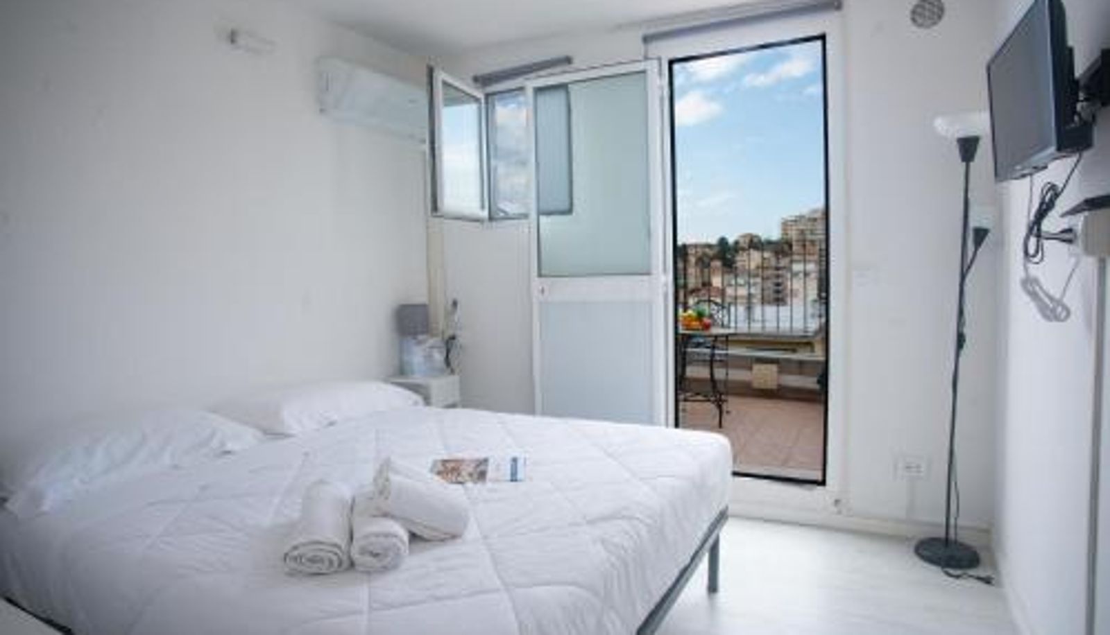 Apartment - Sea View Historic Center - Happy Rentals