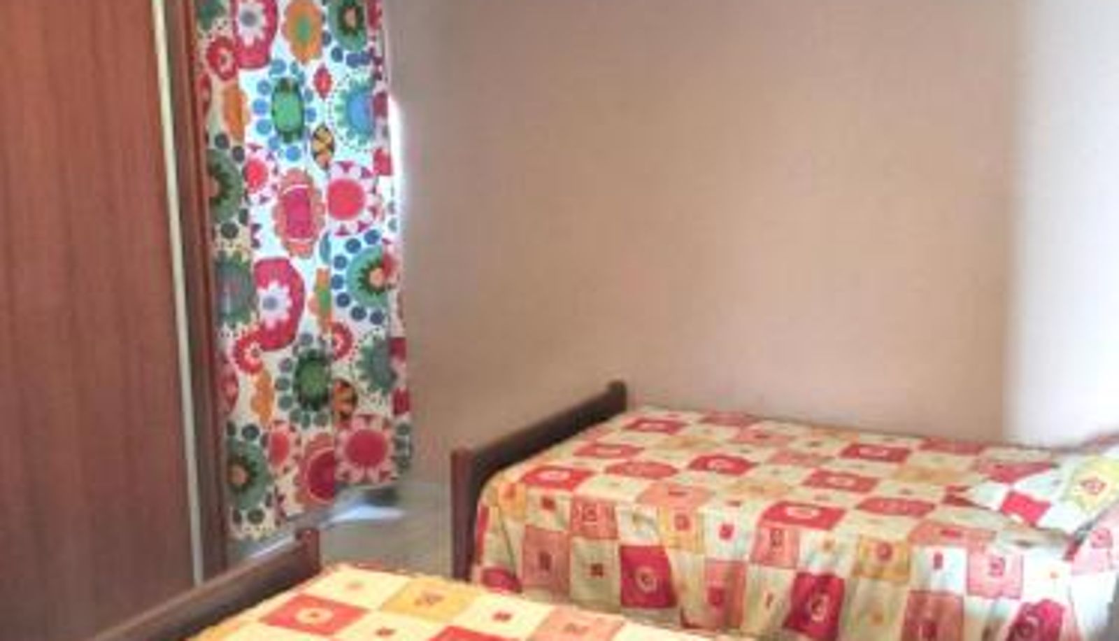 Camera - Spacious Apartment Facing the Sea - Laxe - 75 m² - Terrace
