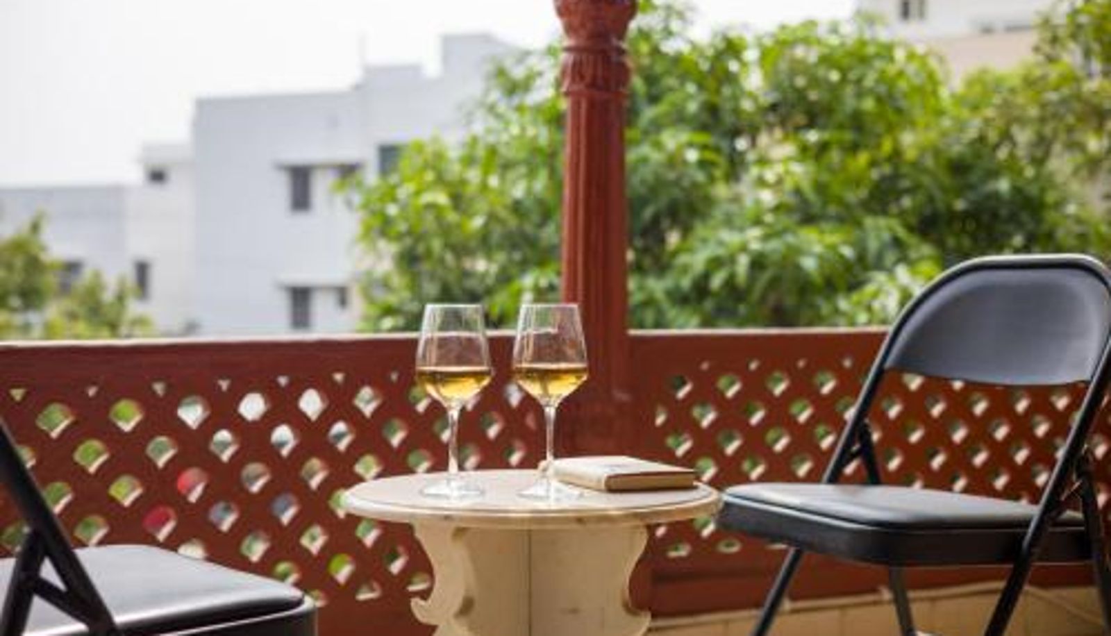 Appartamento - Alaya Stays 4 BHK with Outdoor Dining Area - Abhimanyu Mansion Sapphire