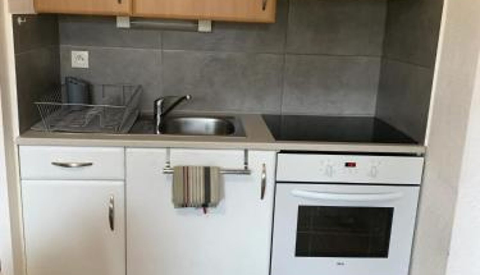 Küche - Appartement charmant à Bagnères-de-Bigorre - 56 m² avec balcon