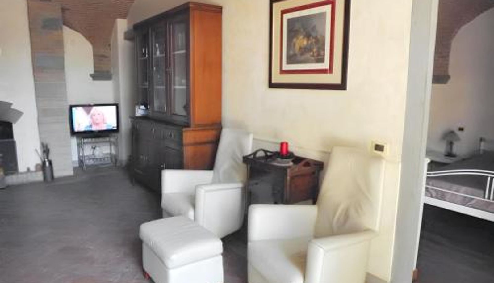 Info - Charming Apartment in Empoli with Private Garden