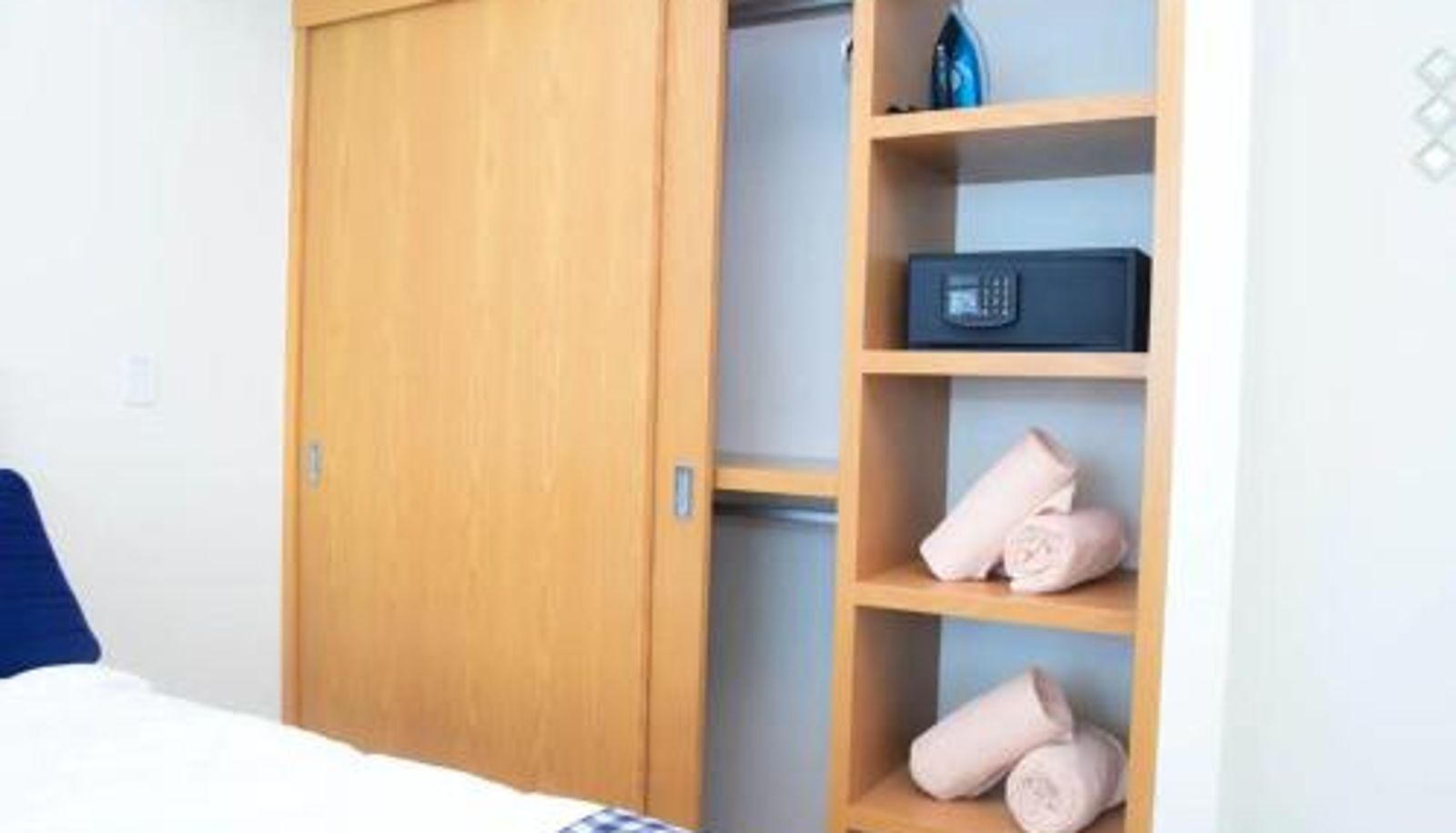 Kamer - Magnificent Views Oceanfront Studio