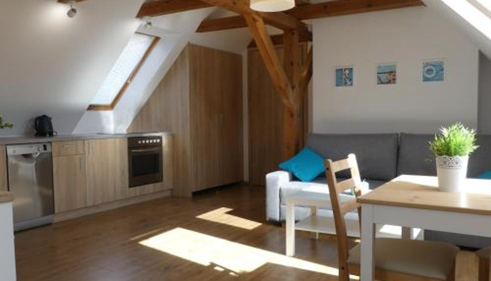 Info - Apartament Pola & Tola