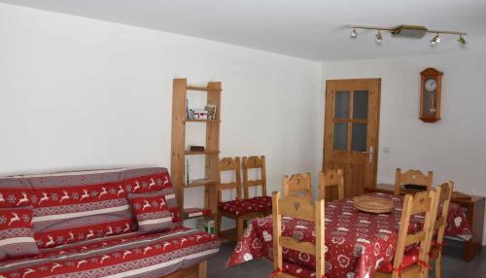 Chambre Standard - Pralognan-la-Vanoise - FR-1-464-58  8 personnes Appartement neuf 4 pièces centre-ville