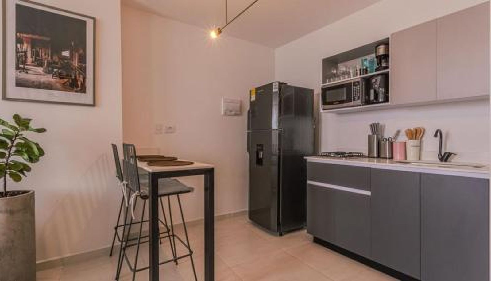 Apartment - Cerritos Premium Tower & Mall