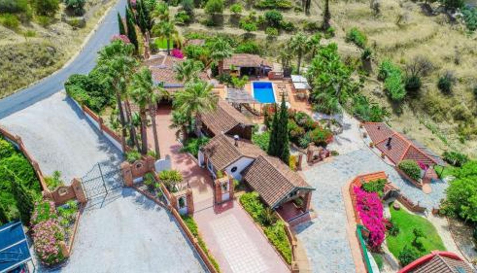 Info - Cubo's Mijas Finca Huerta Rica Sabana
