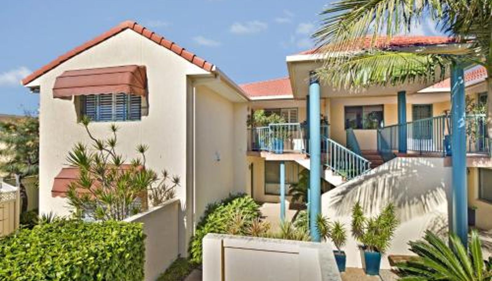 Info - 7 Commodore Crescent Dolphins 2