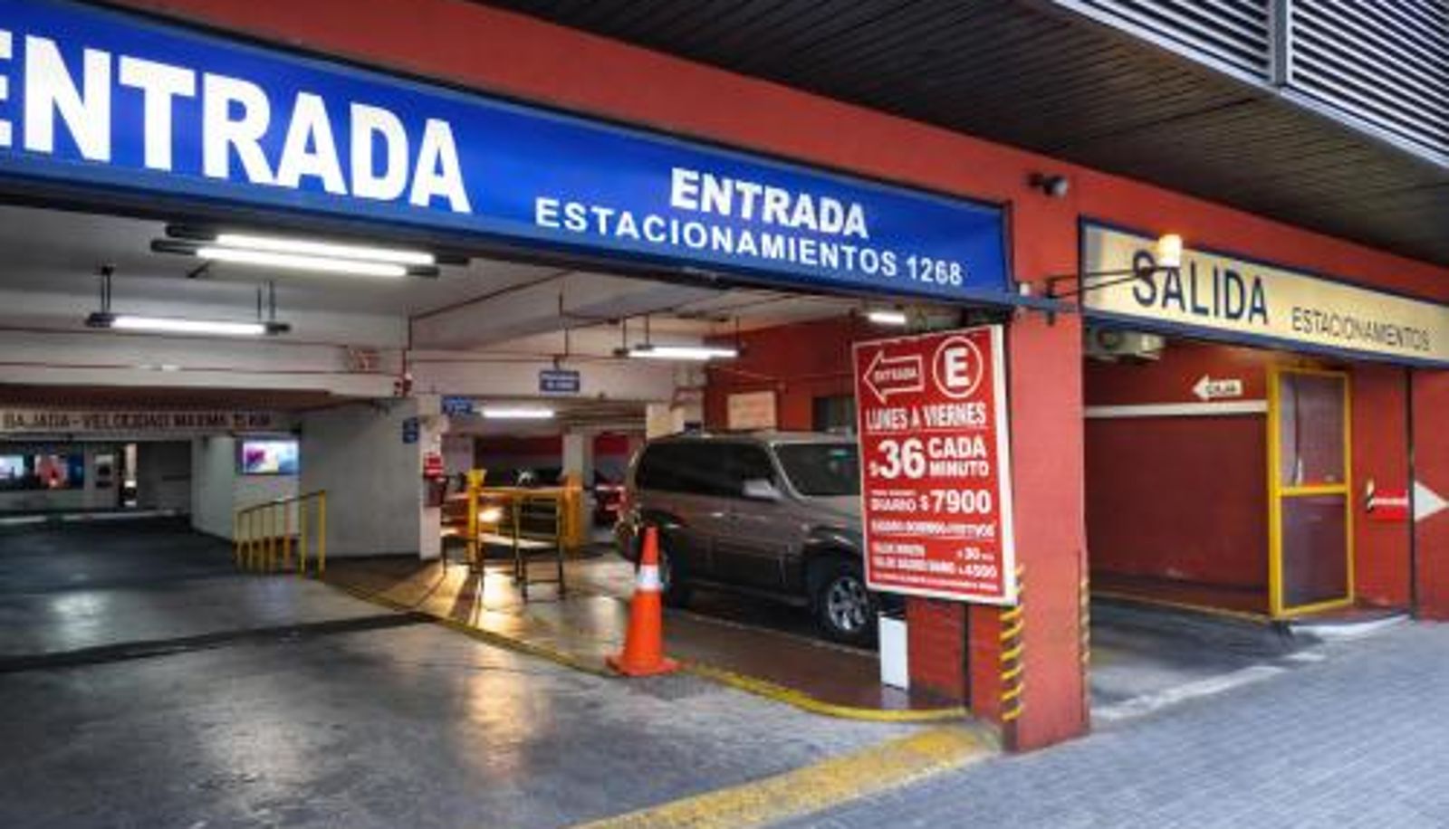 Apartment - Estiloso 2BR Metro Santa Ana WIFI self-check in