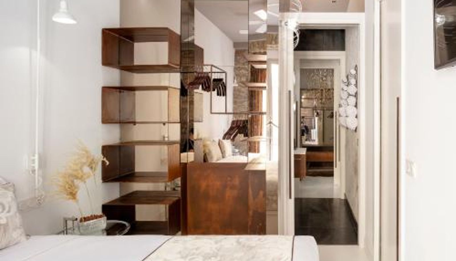 Informacje - Spectacular by Sebastiana Group
