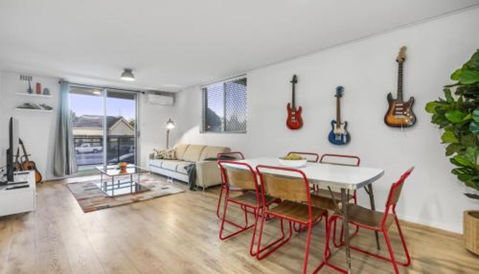 Apartment - Vintage Vibes East Freo 2B 1BA