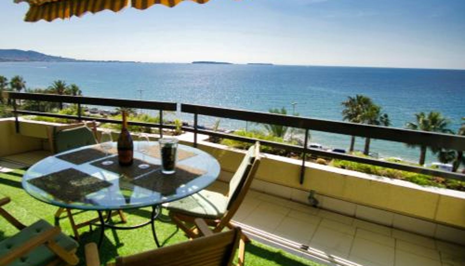 Terasse - Ref EGEE - Palmes d'Or Properties