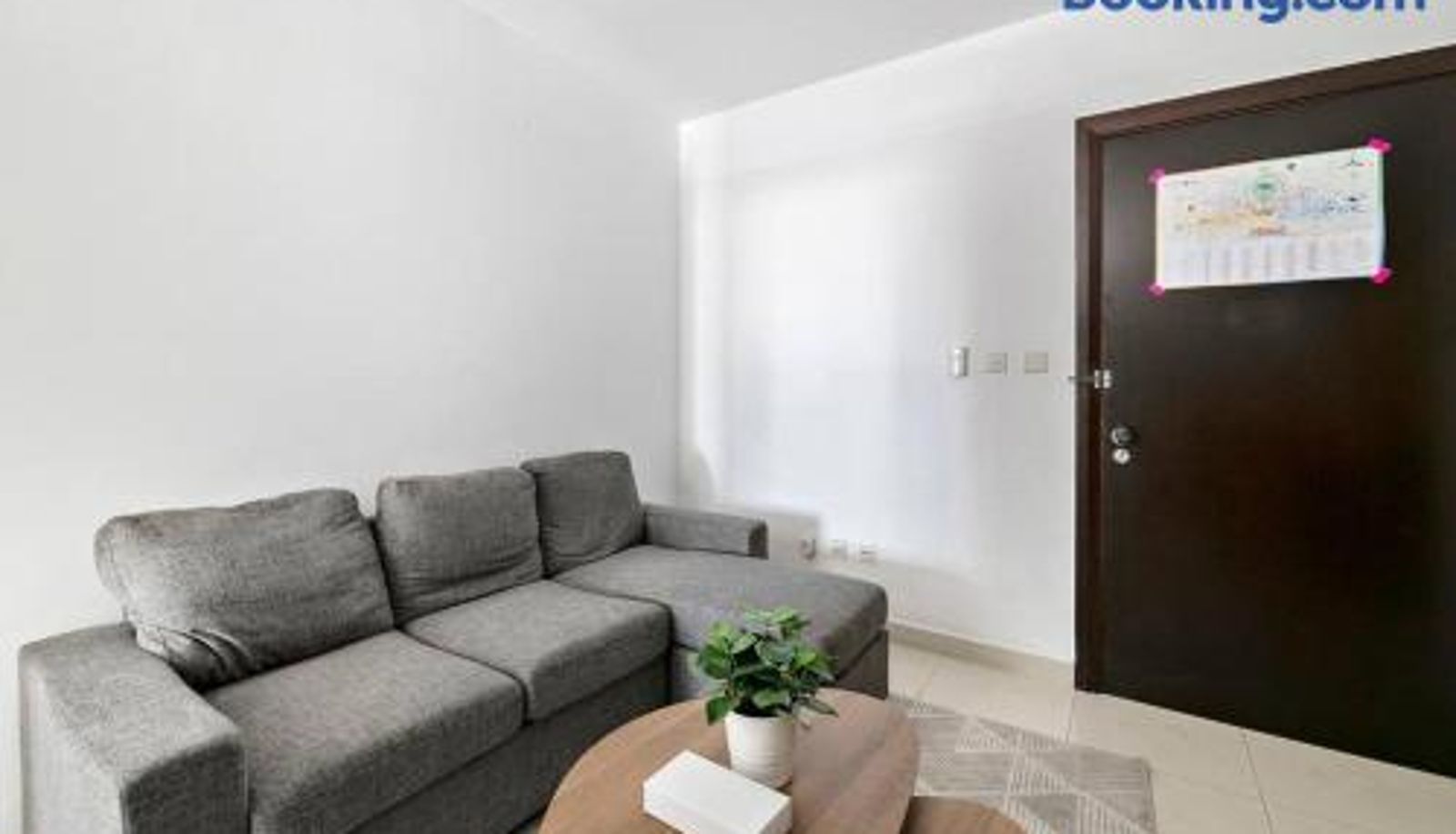 Camera standard - StoneTree - Cozy Furnished 1 BR in JLT