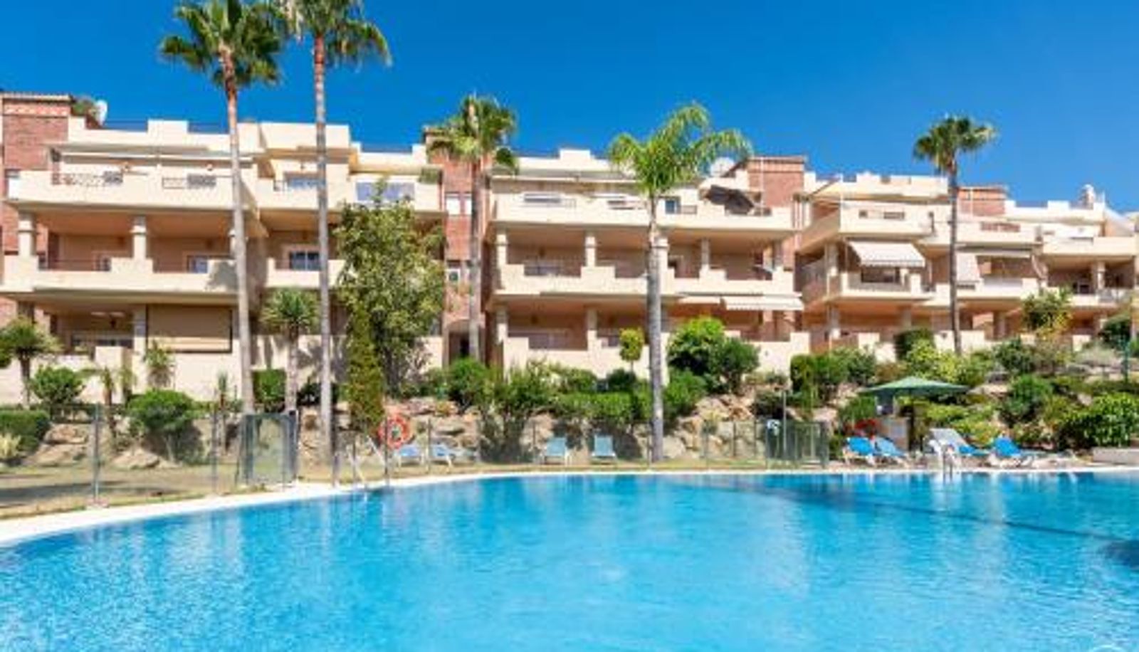 Apartment - Pool & Terrace  Views ViVi Homes - Toscana Luxury