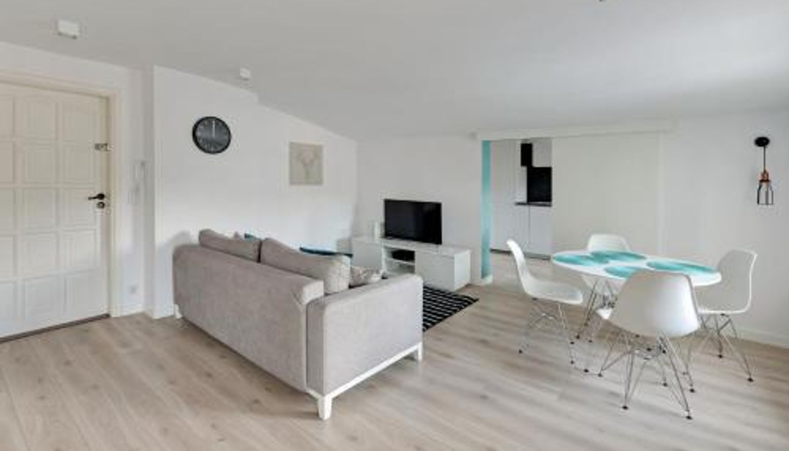 Info - Grand Apartments - City Centre Apartment