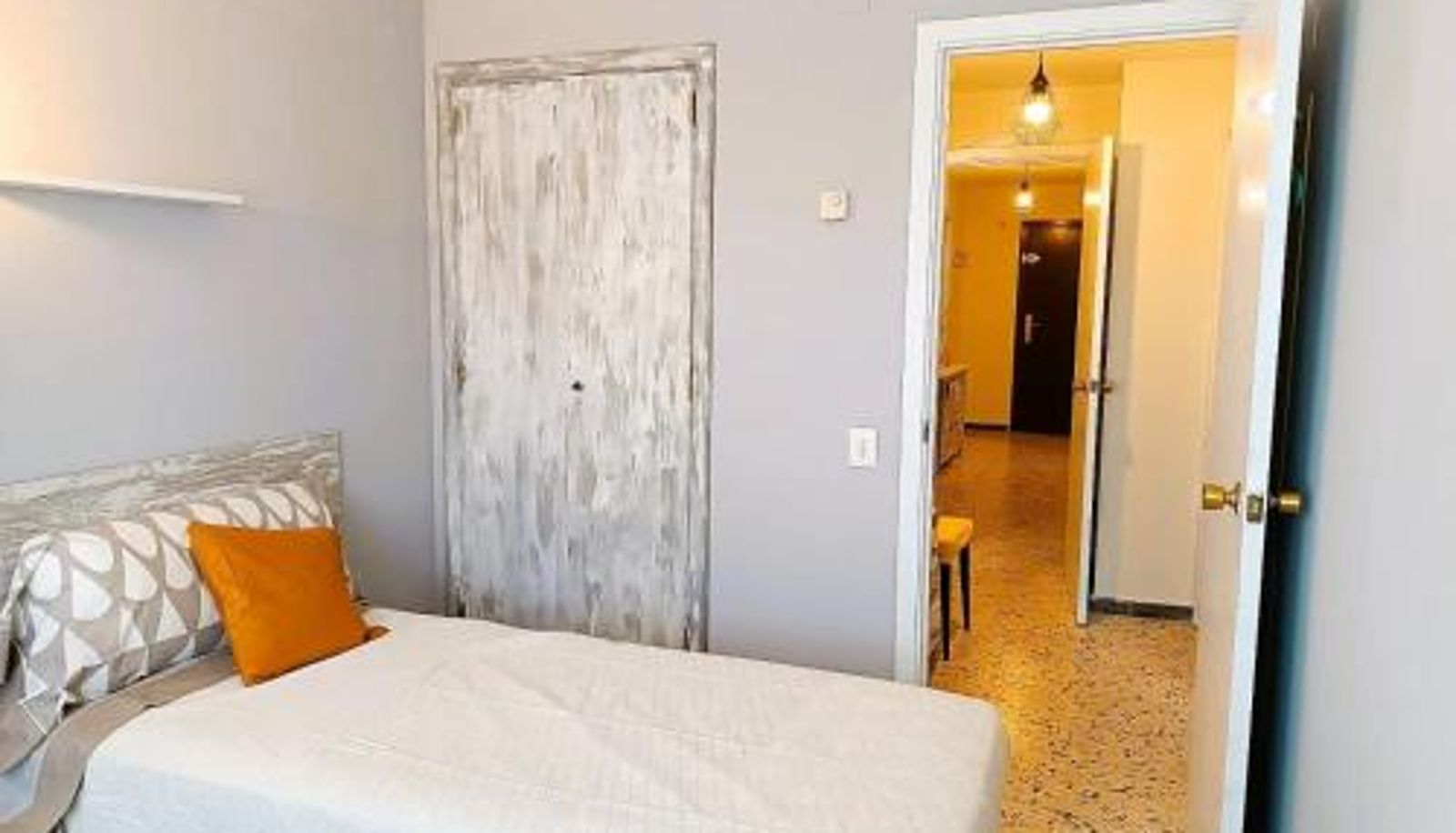 Appartamento - Villa Service - Torre Barot 5º