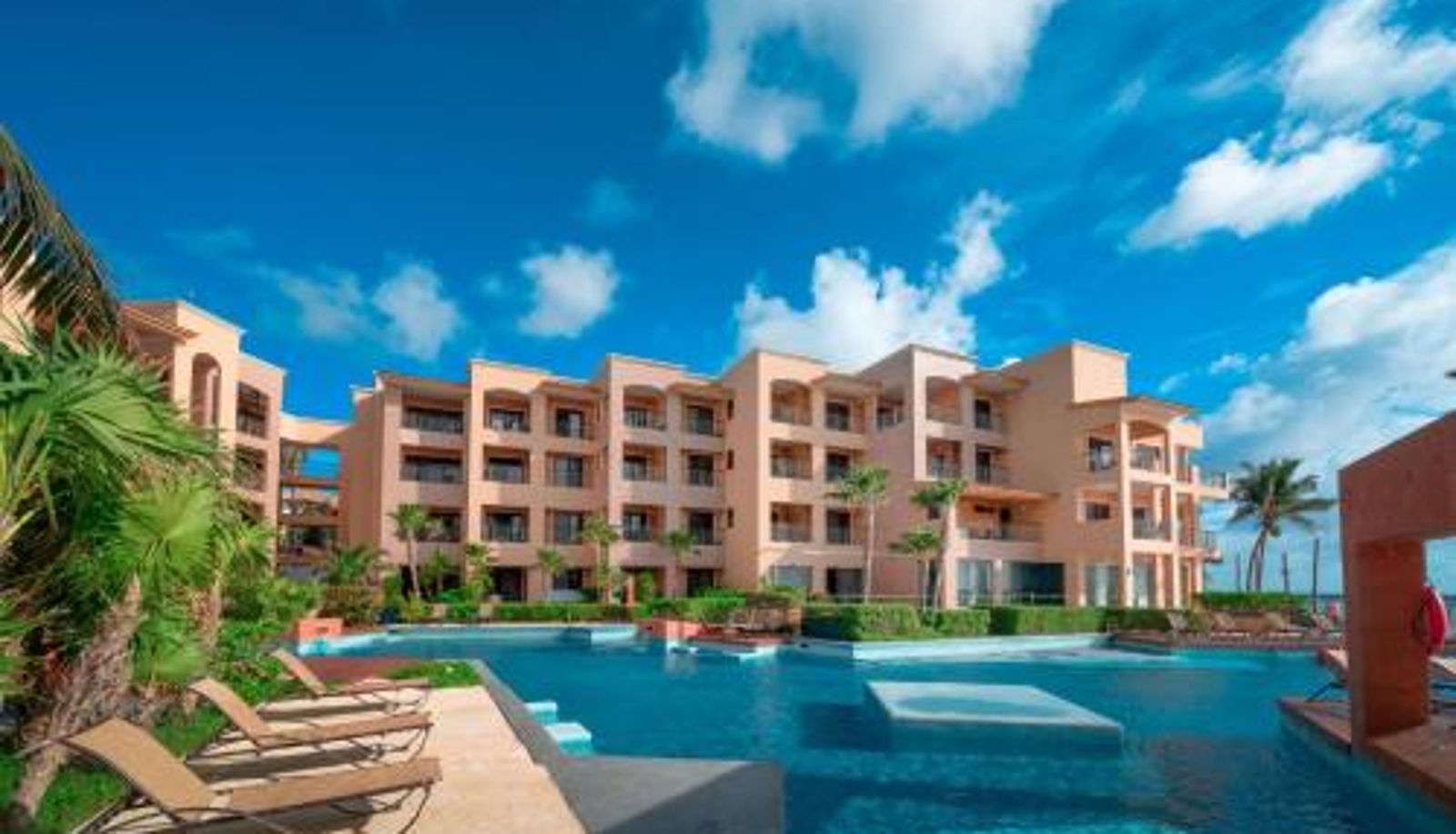 Piscine - Condo Surf 301 - Luxury Oceanview Beachfront with Gym - At El Faro Condos