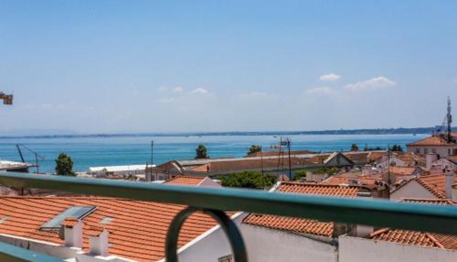 Apartament - Santo Estevão by SpotOn Apartments