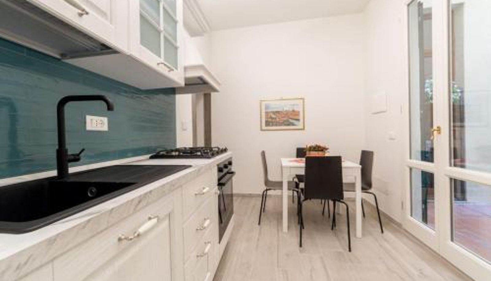 Appartamento - Casa Lorenzo with a quiet tiny patio