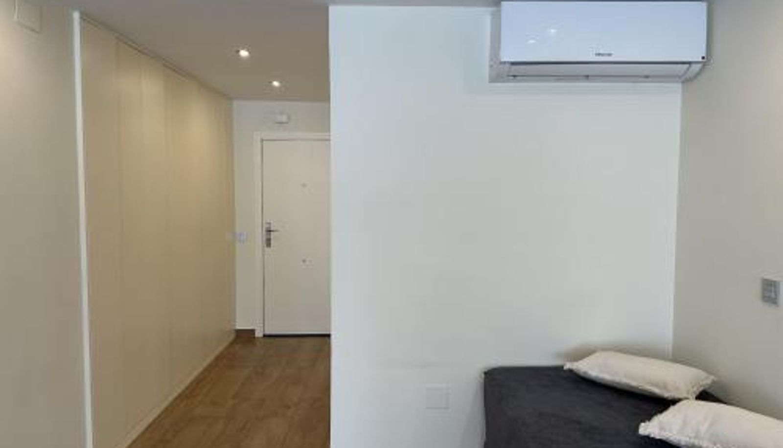 Room - studio Monserrate F