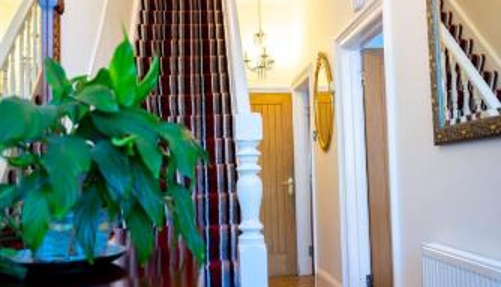 Info - Rare London 6bedroom House