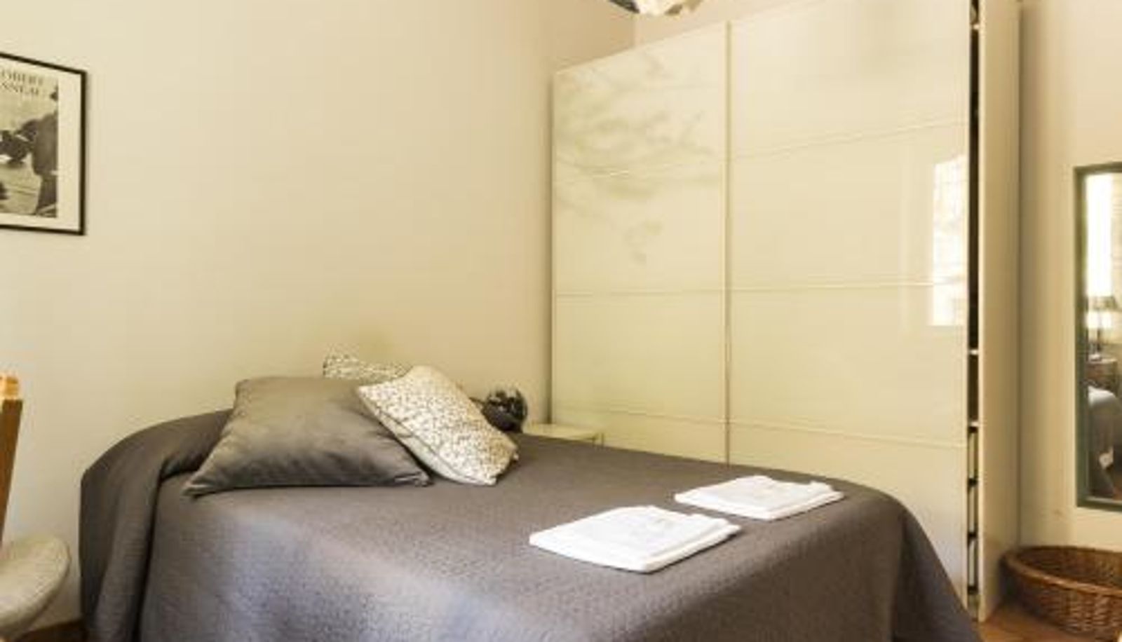 Info - Lemon Tree Apartment Sistine Chapel