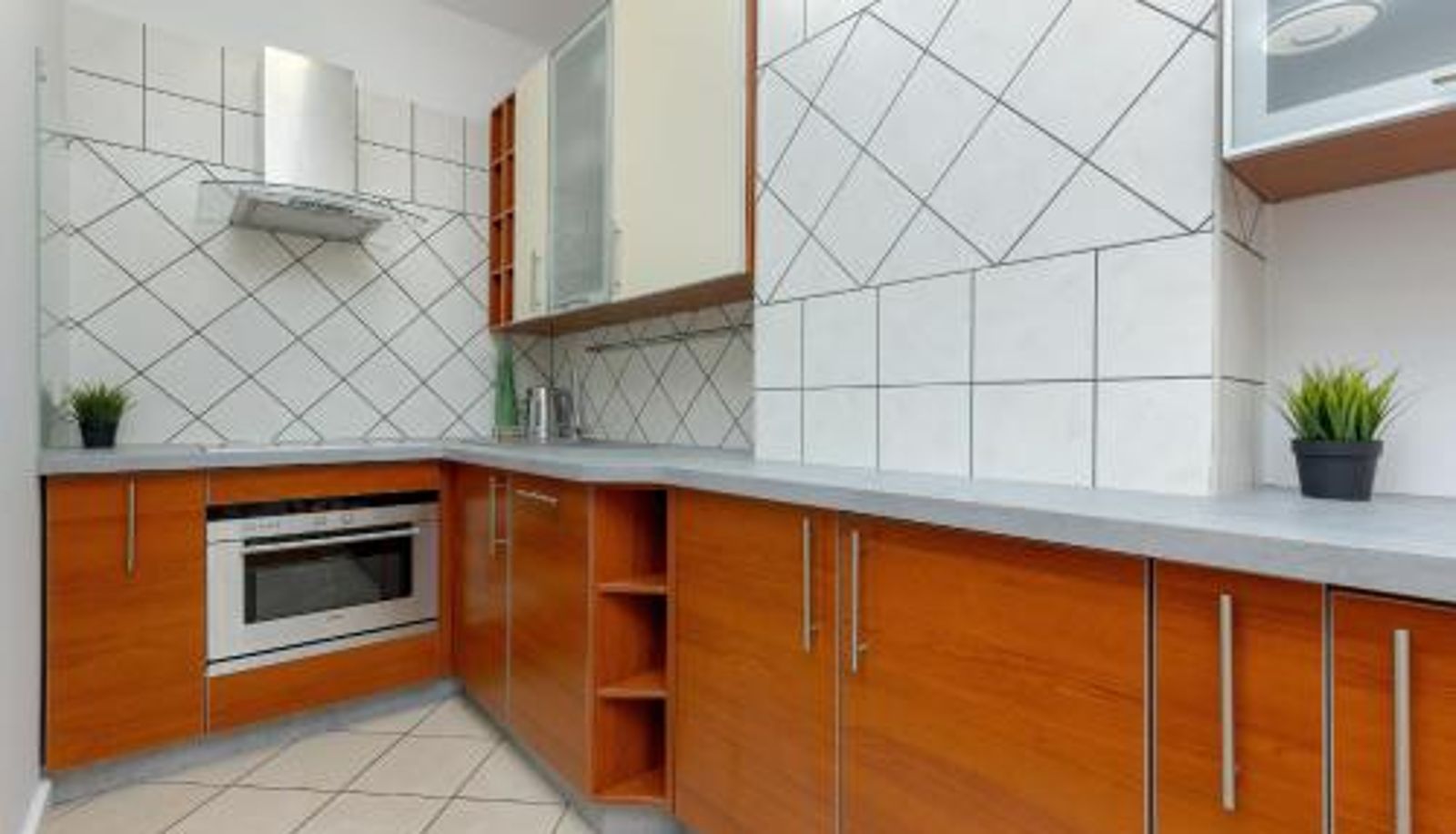 Kuchnia - Spacious Apartment Near the Vistula River by Noclegi Renters