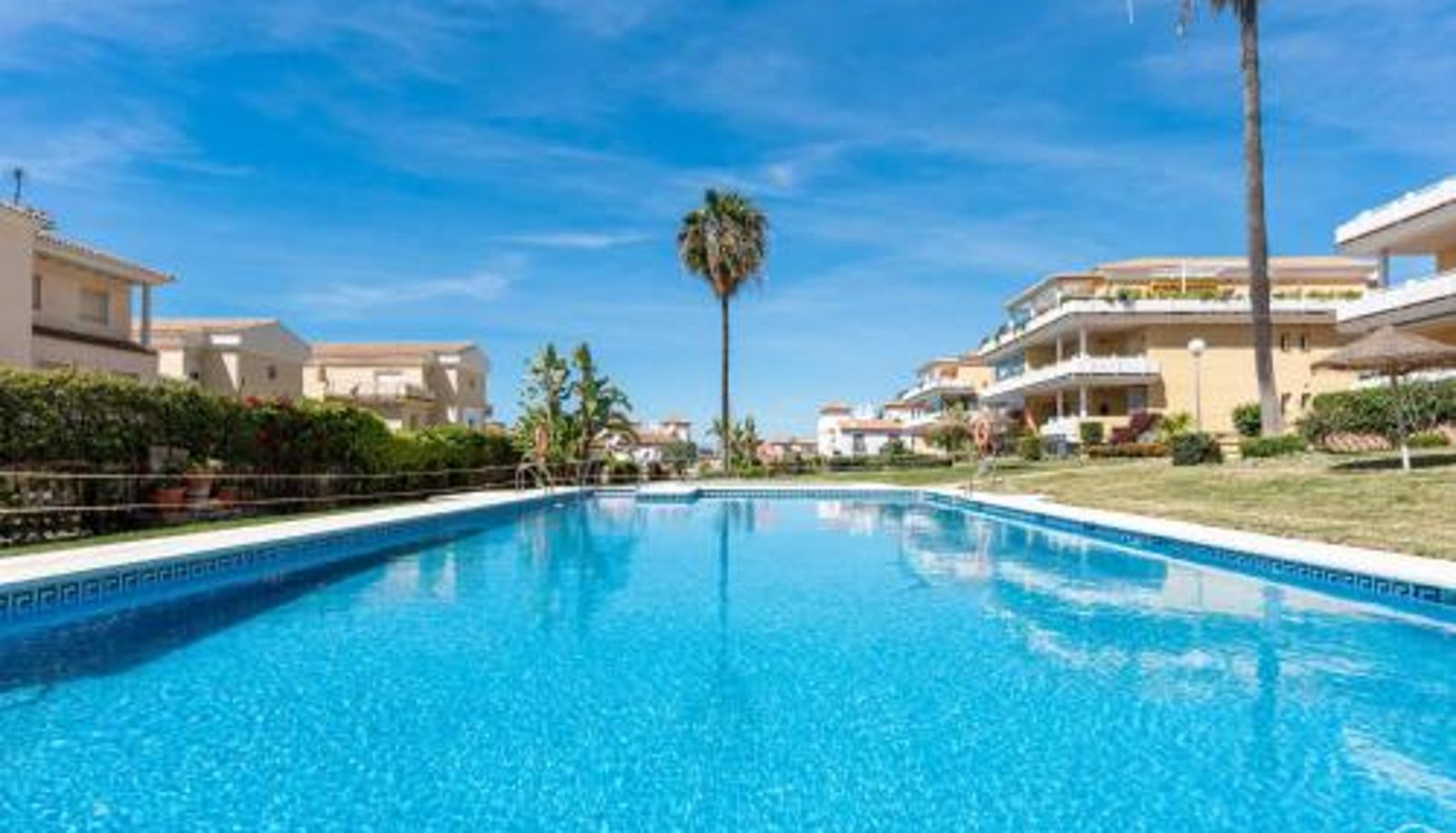 Pool - Golf & Beach  Garden ViVi Homes - Rome Pool