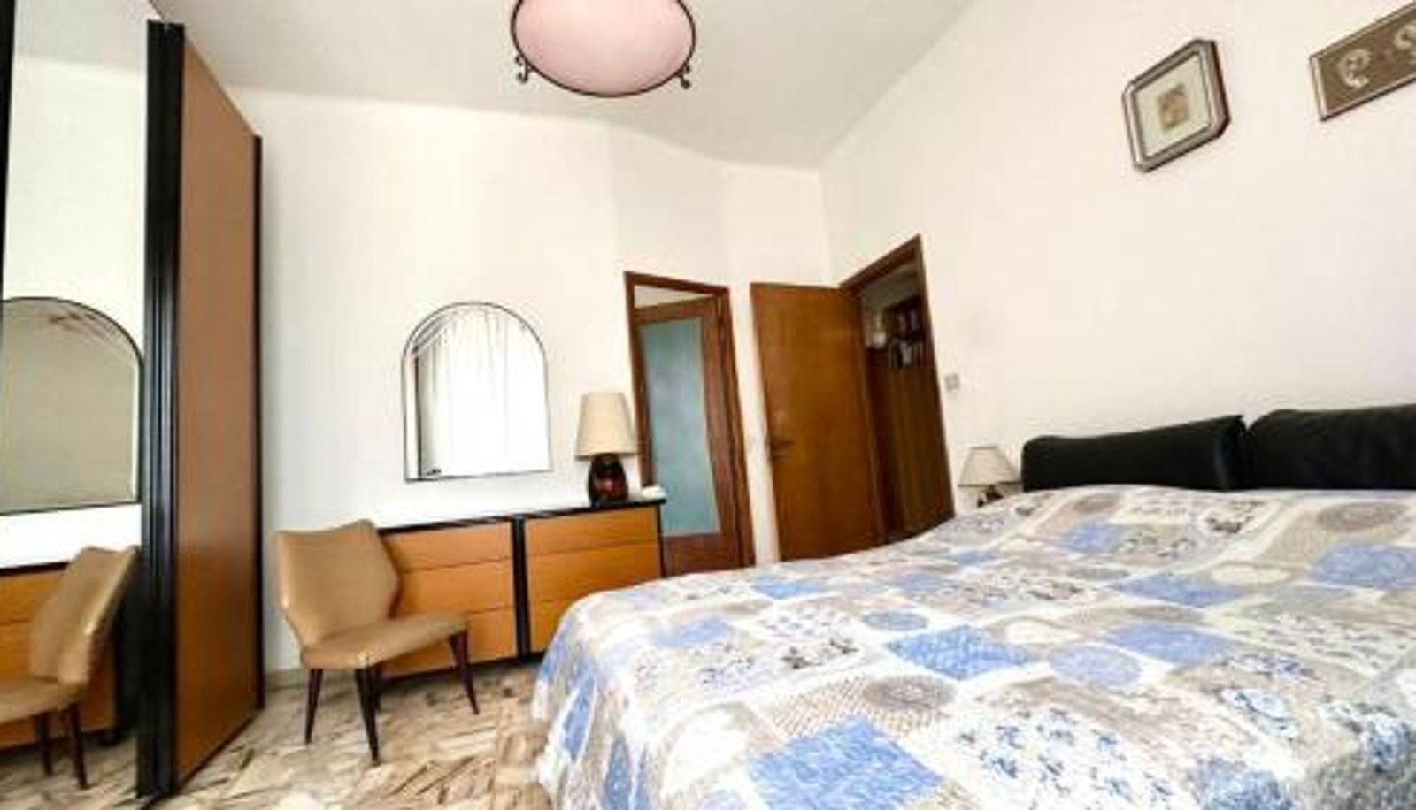 Standaardkamer - Ampio quadrilocale nel cuore di Numana - N279