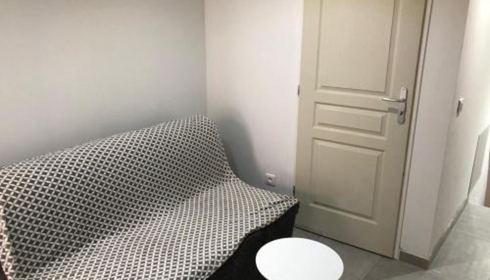 Apartament - Les Olives Wifi Netflix Appart-hotel-Provence
