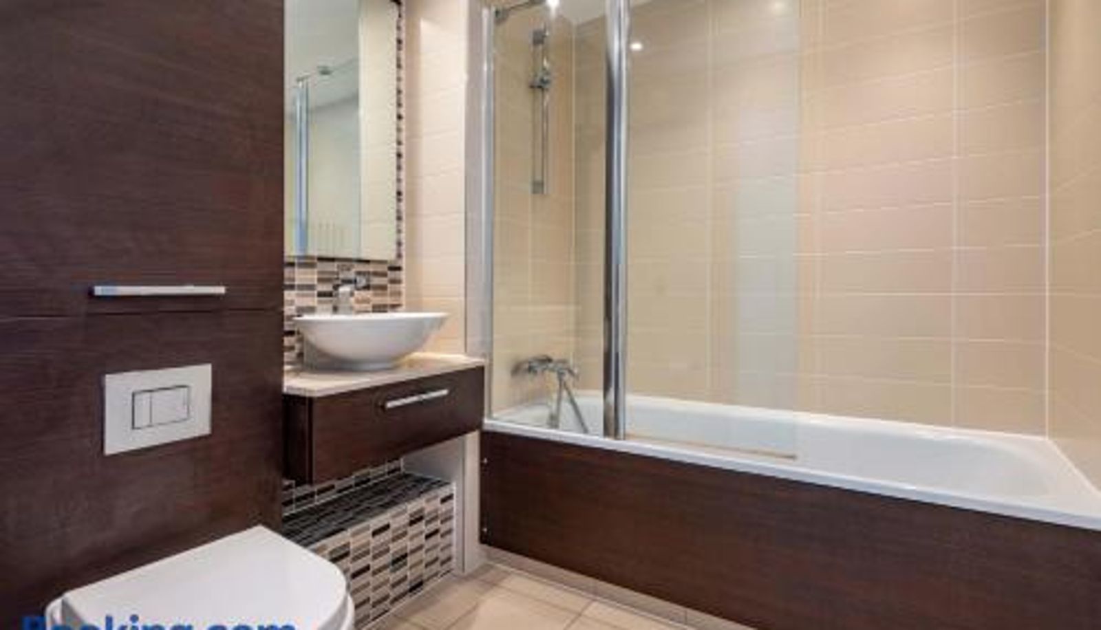 Camera standard - Brand-new contemporary flat in Bermondsey